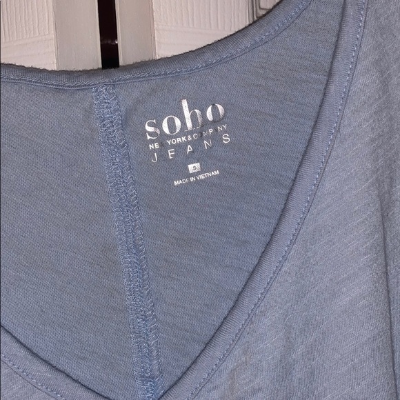 Tank top - Picture 2 of 3